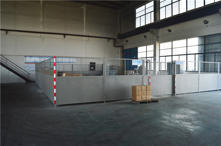 成品待驗(yàn)區(qū)